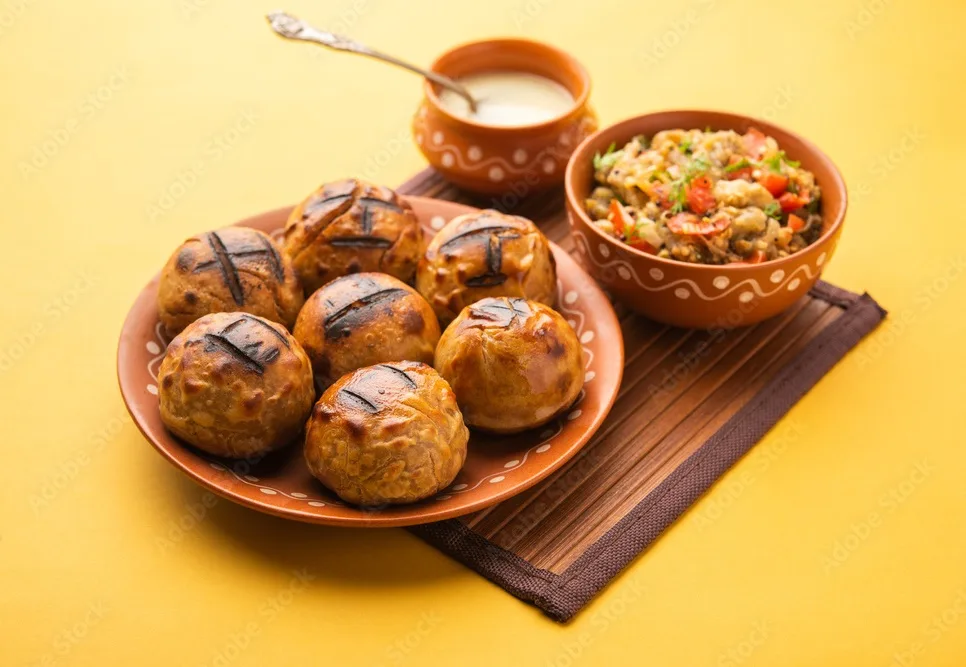 litti chokha or bihari speciality sattu litty, indian food