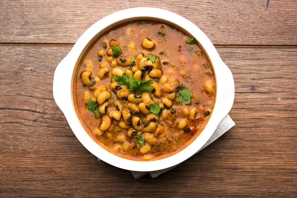 black eyed kidney beans curry or chawli chi usal