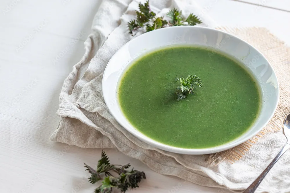 green amaranth leaves saag